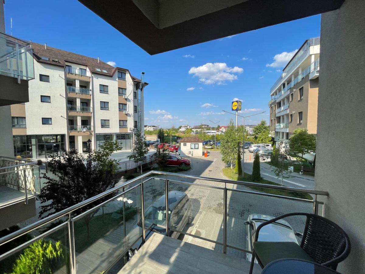 Toscana Apartments Otopeni Eksteriør billede