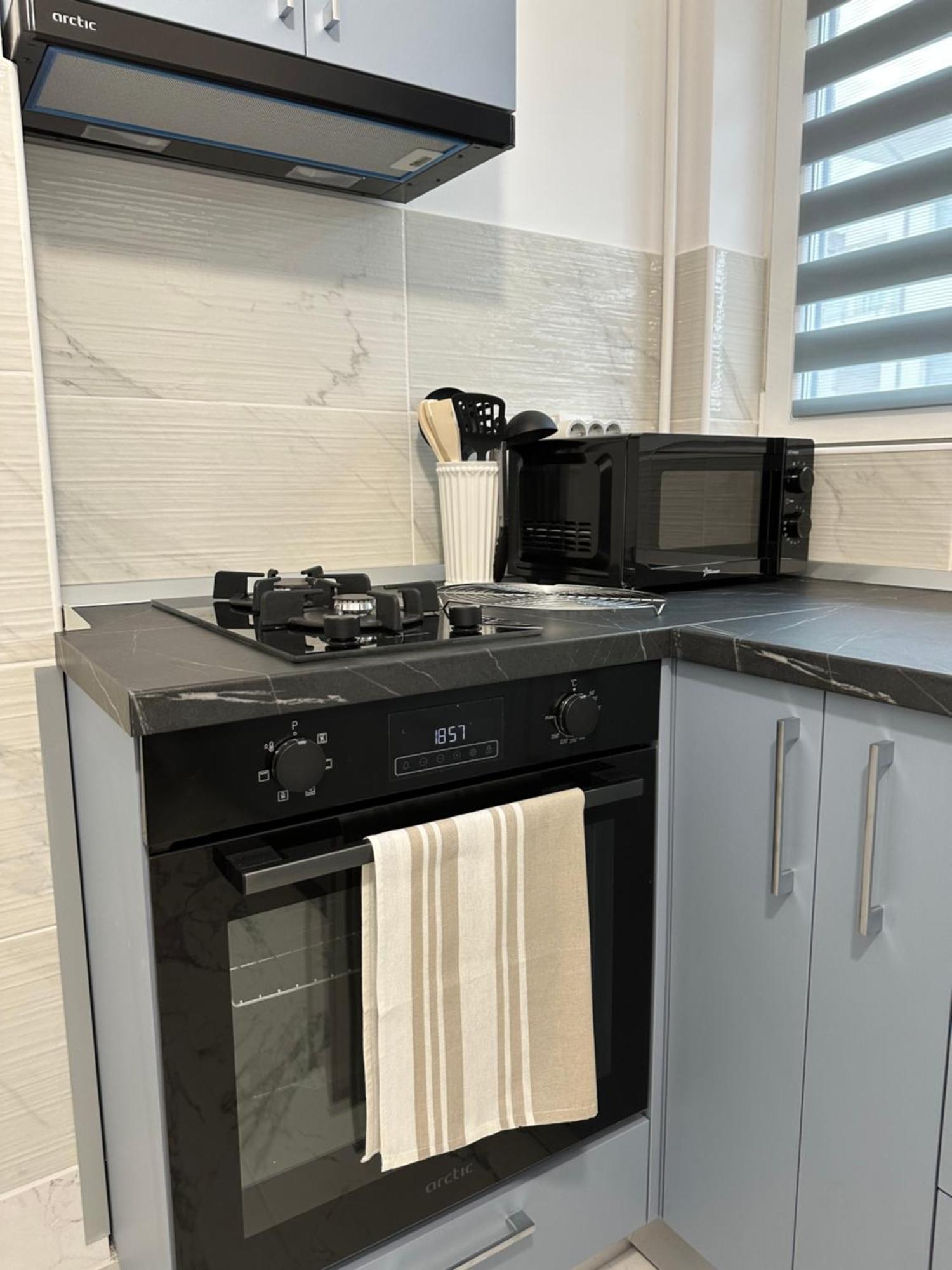Toscana Apartments Otopeni Eksteriør billede