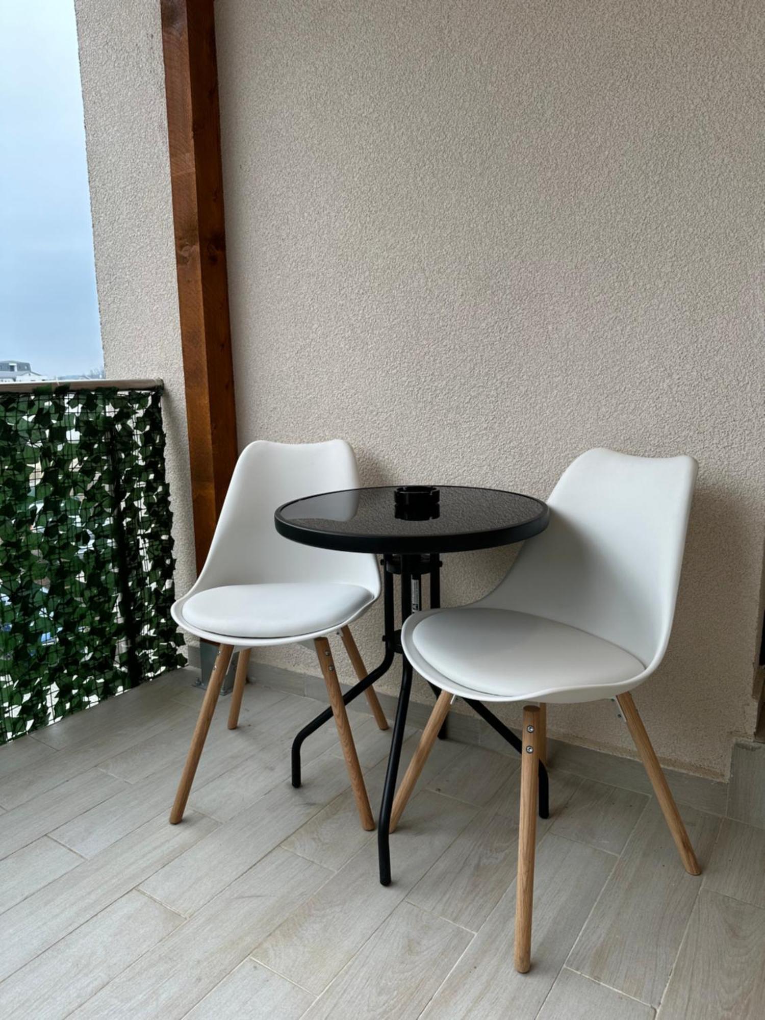 Toscana Apartments Otopeni Eksteriør billede