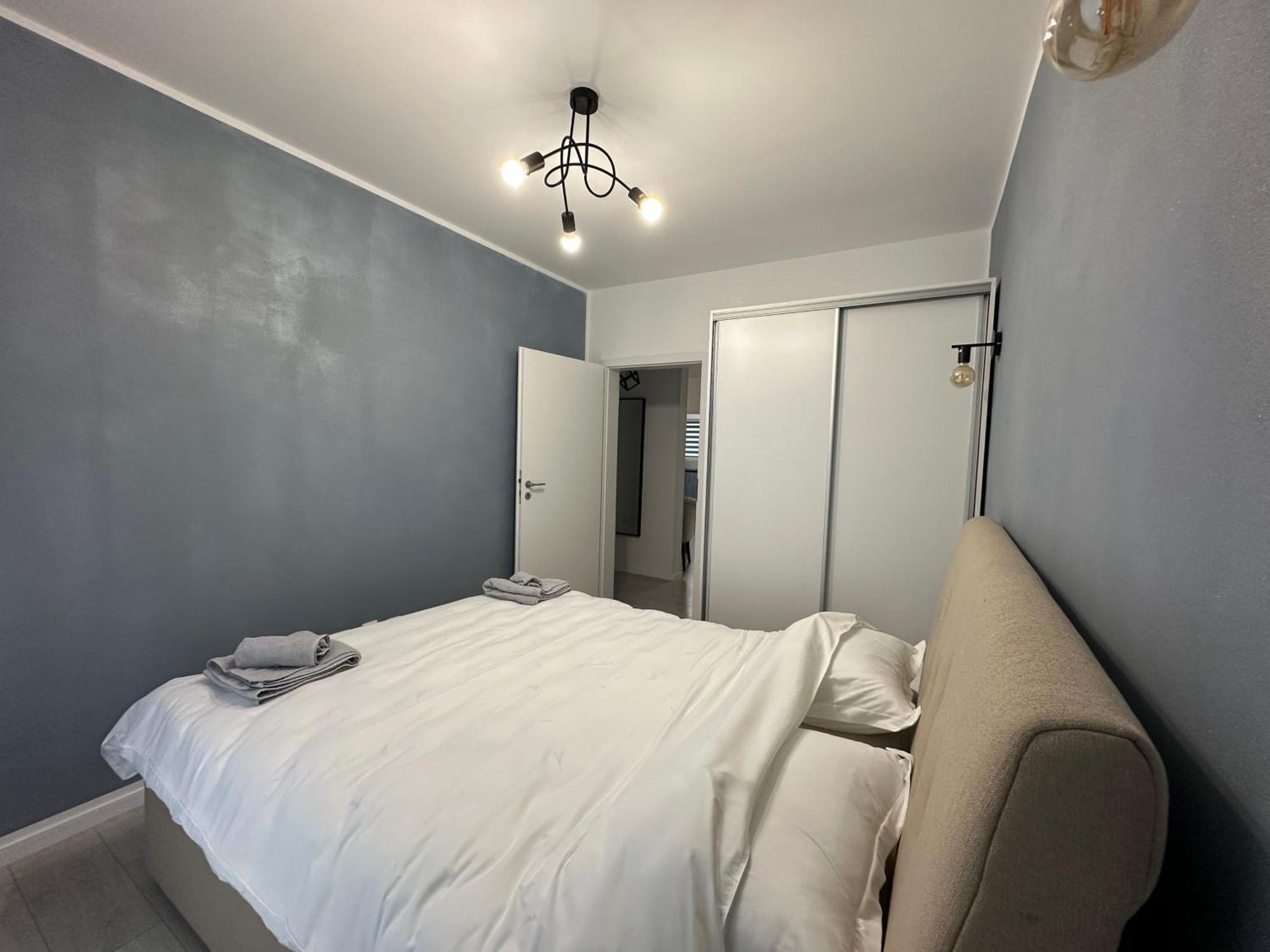 Toscana Apartments Otopeni Eksteriør billede
