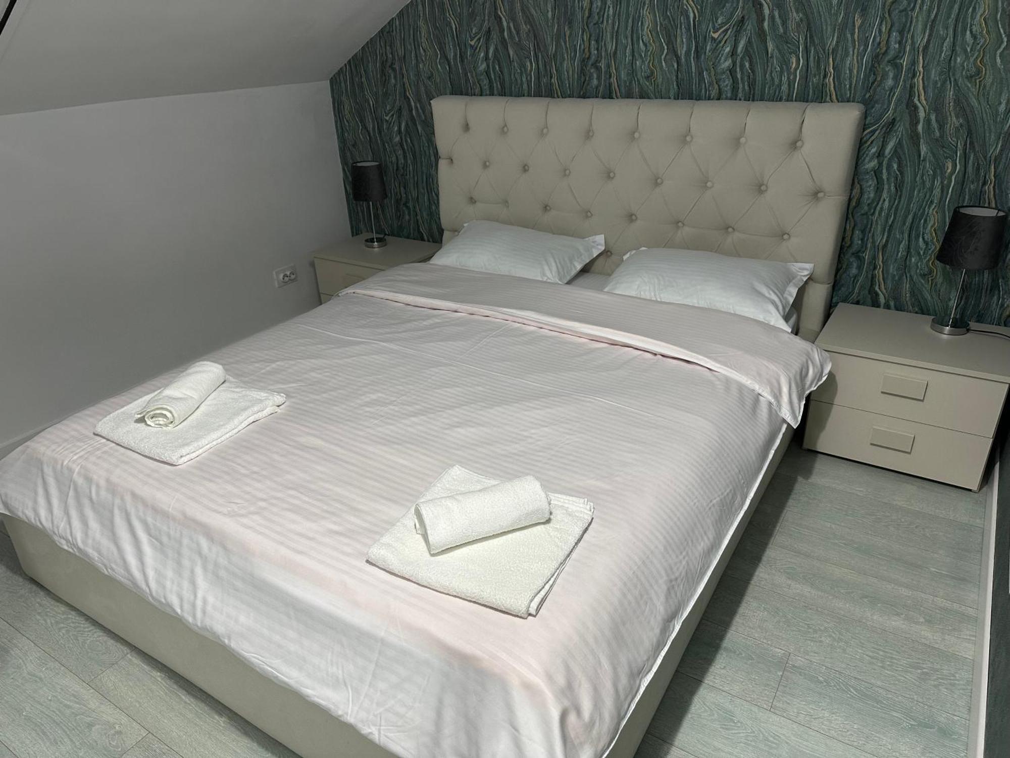 Toscana Apartments Otopeni Eksteriør billede