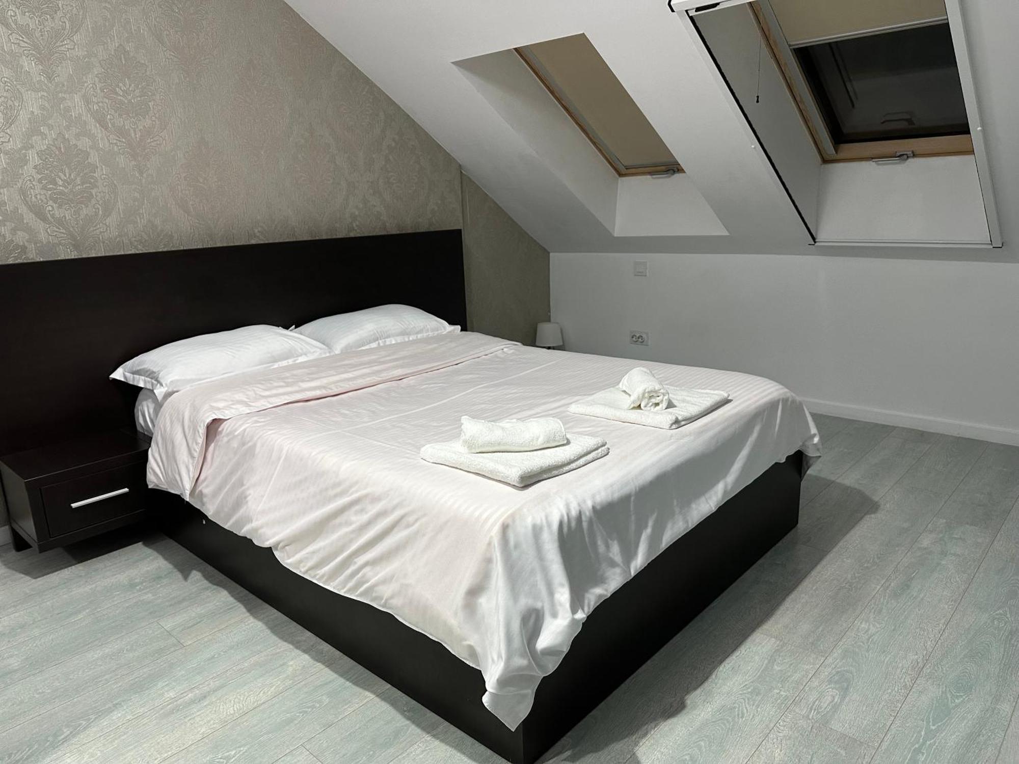 Toscana Apartments Otopeni Eksteriør billede